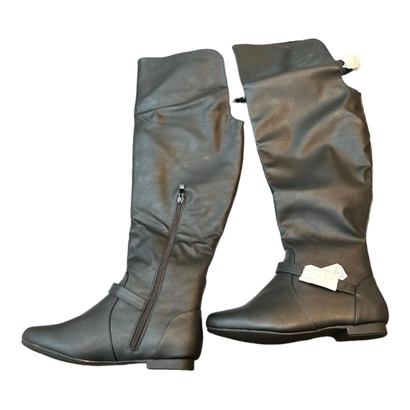 Journee Collection LOFT WIDE CALF boots in black - Picture 5 of 15